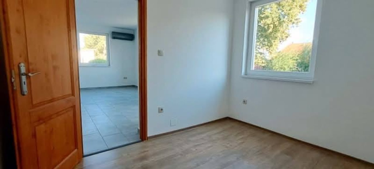 (AAA) Neubau, modernes Design, ideales Ferienhaus-Ambiente (KK2113)