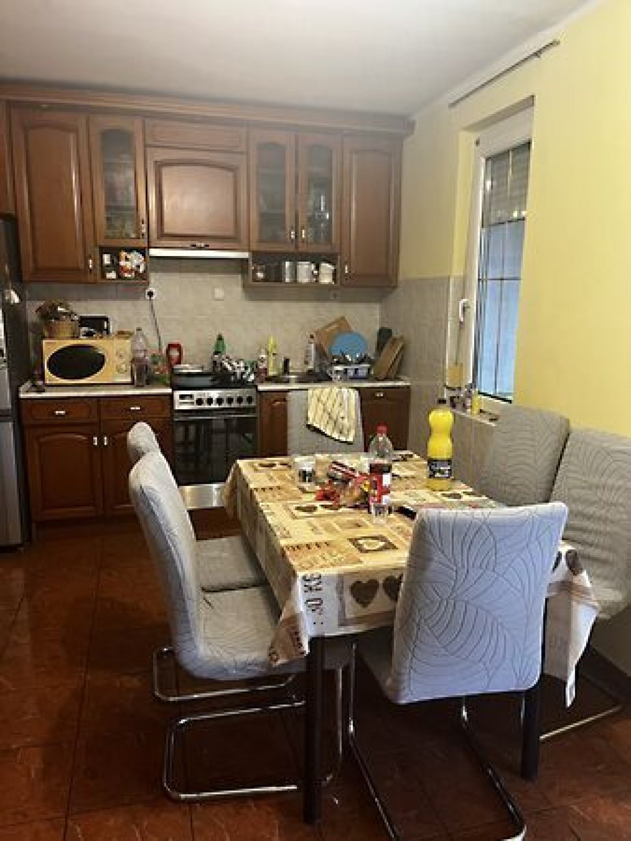TeiLsaniertes Einfamilienhaus in einer Ruhiger Lage (HGY0755)