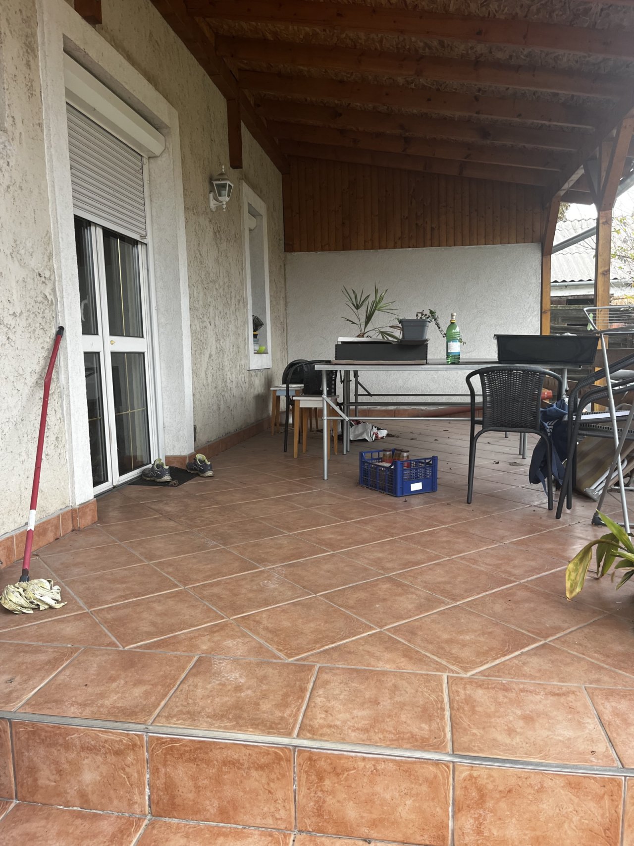 TeiLsaniertes Einfamilienhaus in einer Ruhiger Lage (HGY0755)