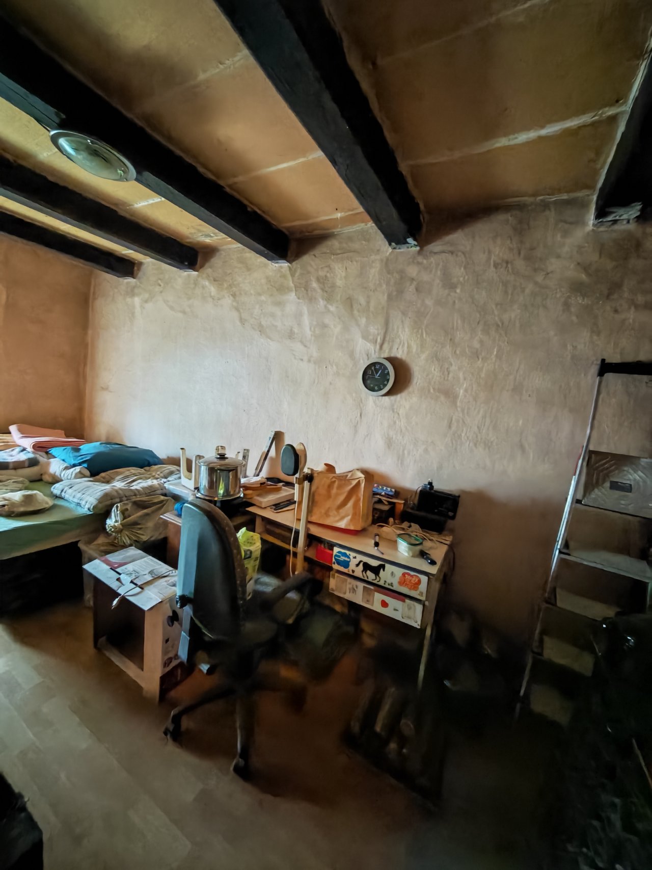 (BBA) Renovierungsbedürftiges Haus in ruhiger, harmonischer Umgebung (BB5325)