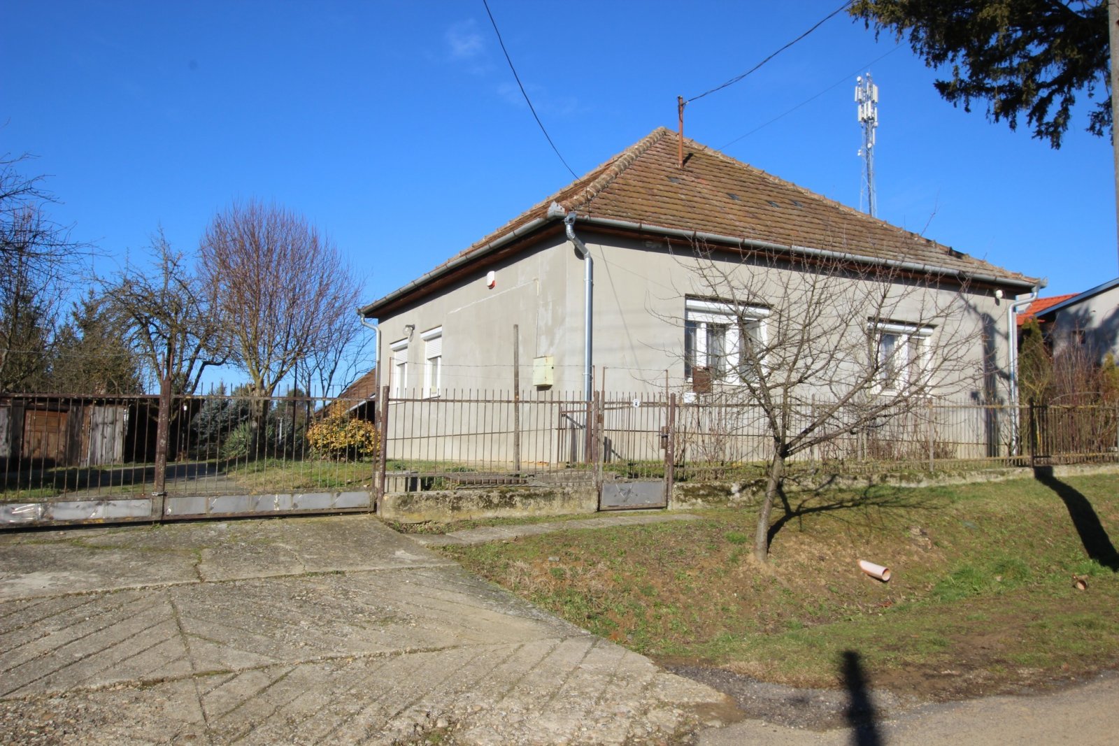 Einfamilienhaus in Ruhige, familienfreundliche Gegend