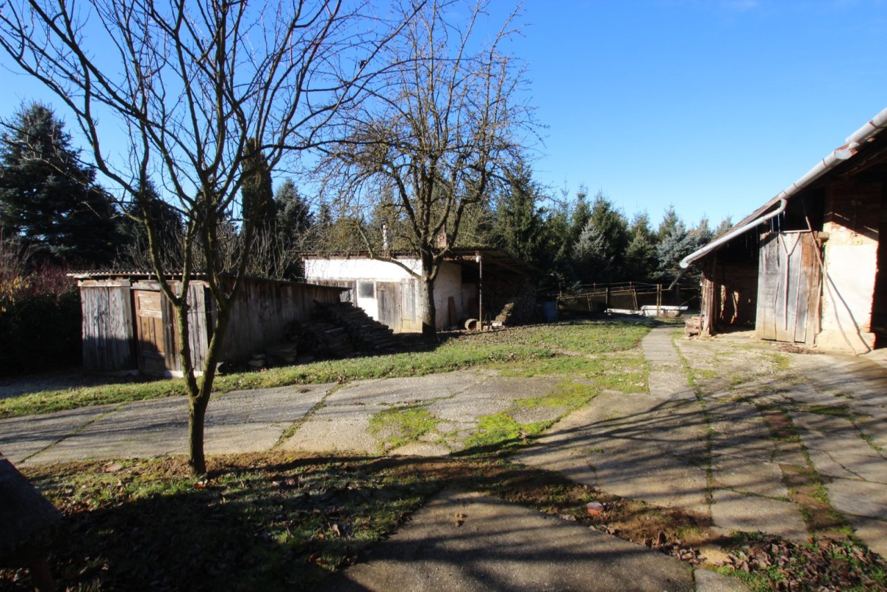 Einfamilienhaus in Ruhige, familienfreundliche Gegend (IK6895)