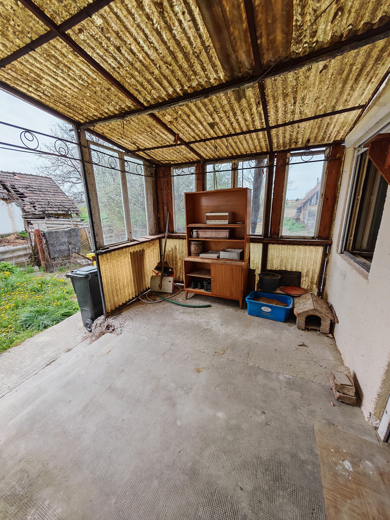 (BBA) Renovierungsbedürftiges Haus in ruhiger, harmonischer Umgebung (BB0888)