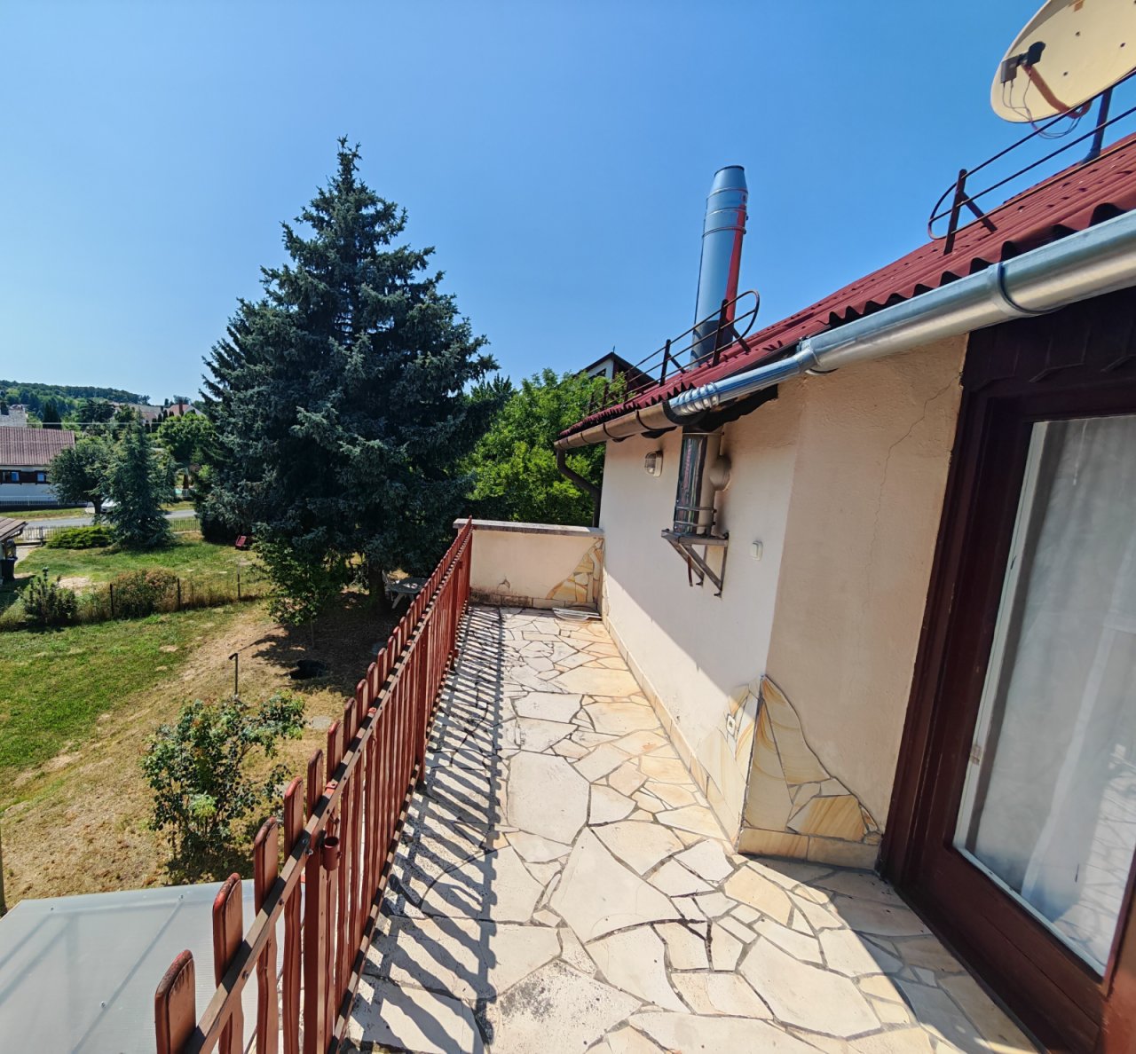 Renovierungsbedürftiges  Haus in ruhigen Umgebung (BB8329)