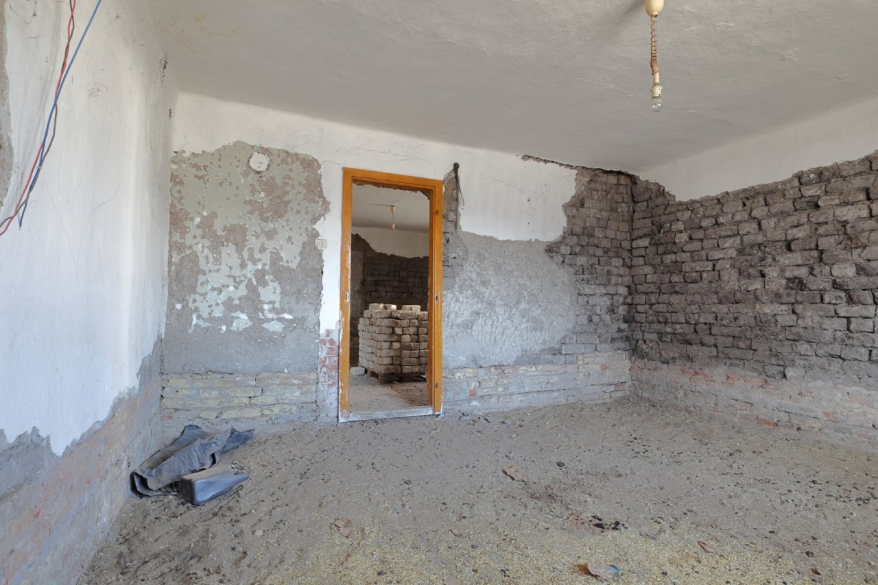 (BCA) Renovierungsbedürftiges  Haus in ruhiger, harmonischer Umgebung (KK1240)