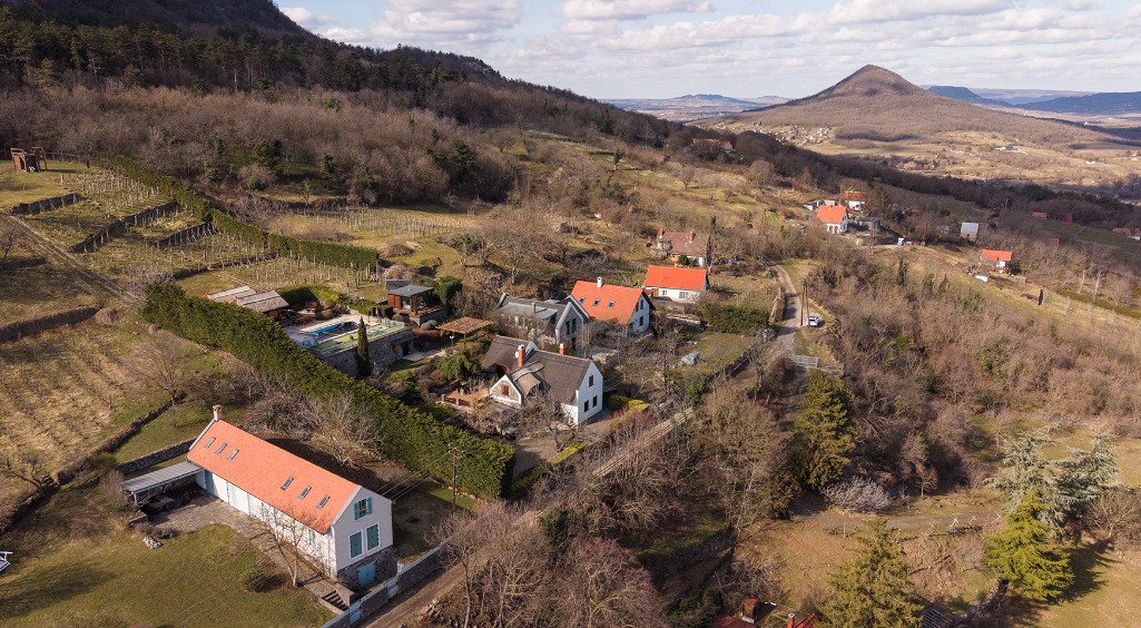 (AAA) Premium-Wohnhaus mit unvergleichlichem Panoramablick auf den Balaton (33880)