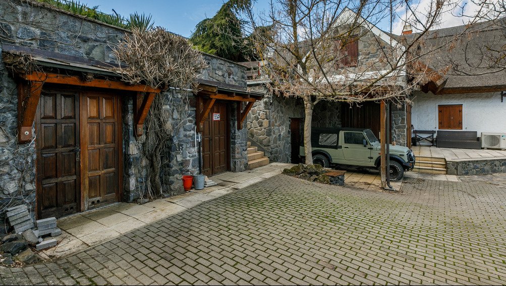 (AAA) Premium-Wohnhaus mit unvergleichlichem Panoramablick auf den Balaton (33880)