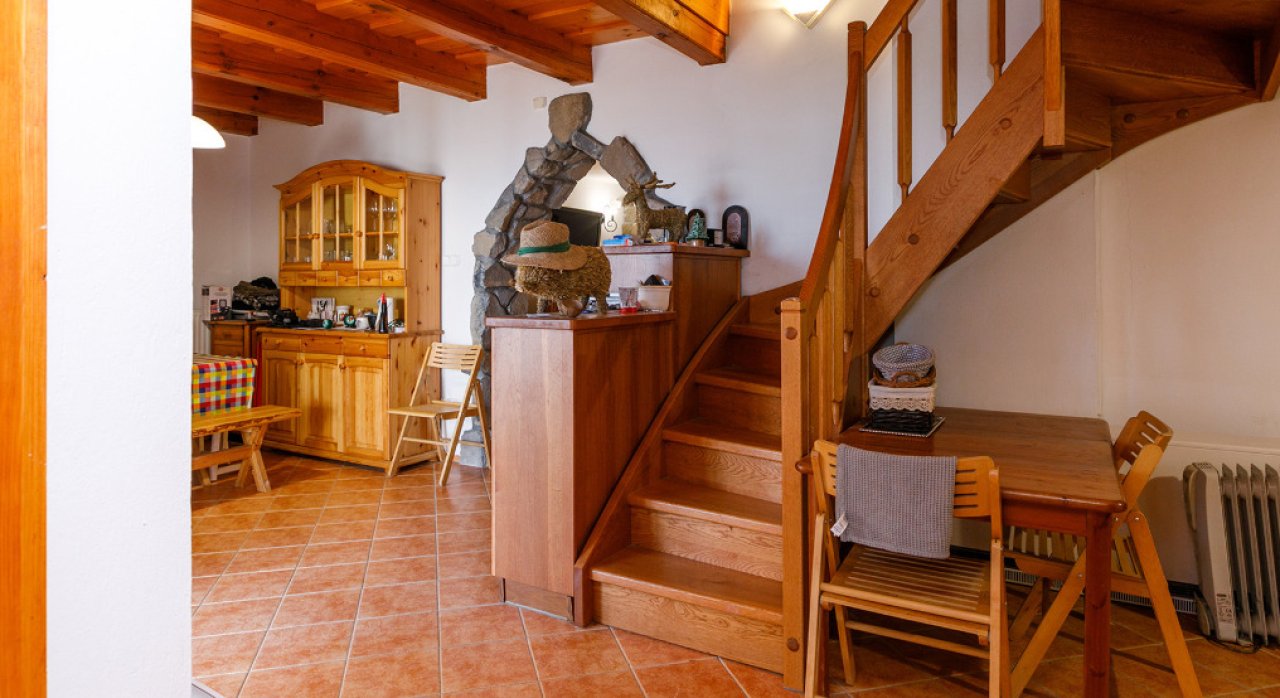 (AAA) Premium-Wohnhaus mit unvergleichlichem Panoramablick auf den Balaton (33880)