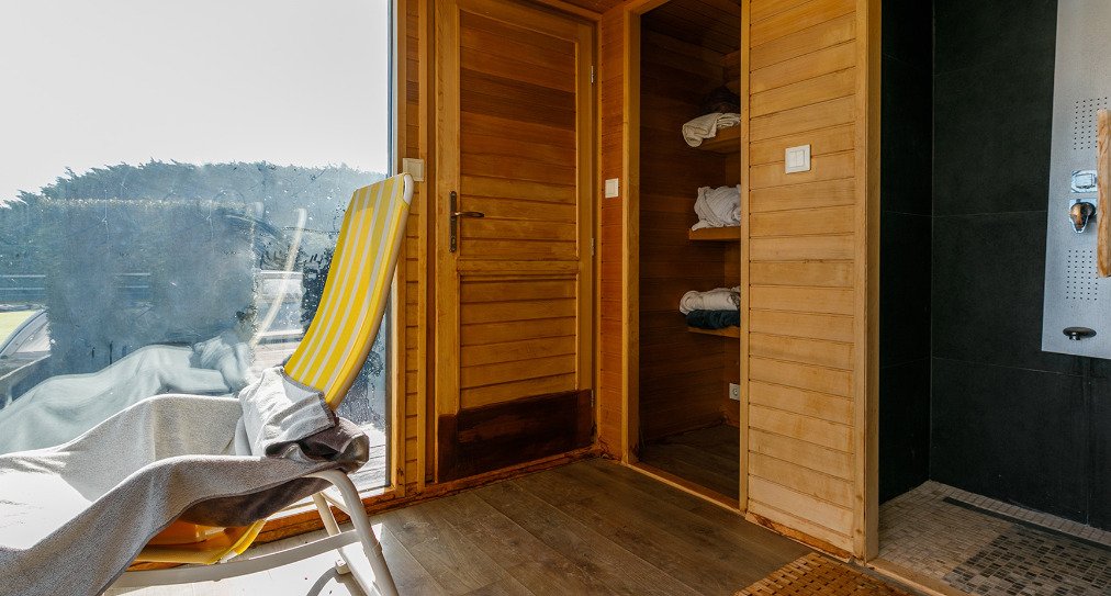 (AAA) Premium-Wohnhaus mit unvergleichlichem Panoramablick auf den Balaton (33880)