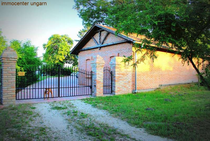 (AAA) Absolute Seltenheit: Originalgetreu renoviertes Herrenhaus aus 1860 (WH9418-8)
