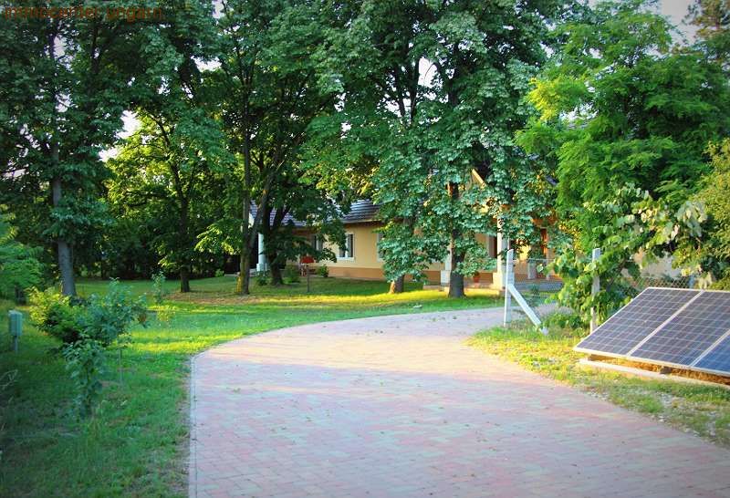 (AAA) Absolute Seltenheit: Originalgetreu renoviertes Herrenhaus aus 1860 (WH9418-8)