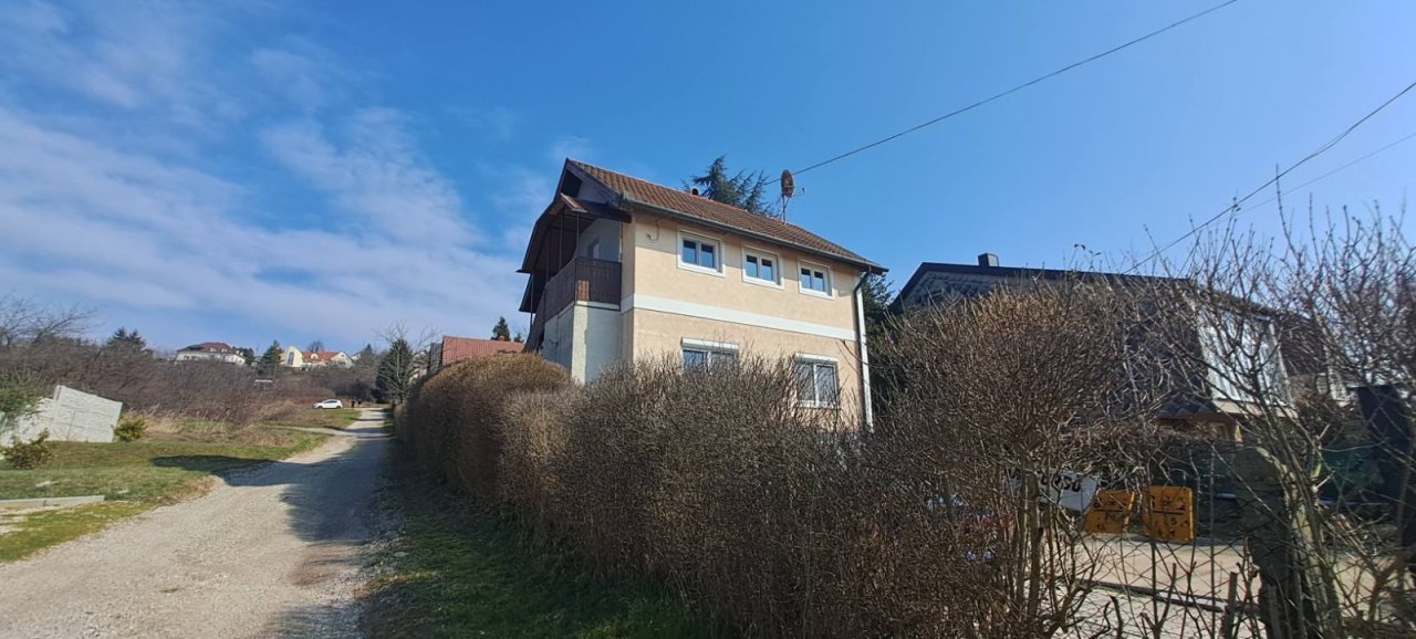 (AAA) Renoviertes Einfamilienhaus in ruhiger &amp; doch zentraler Lage (KK2121)