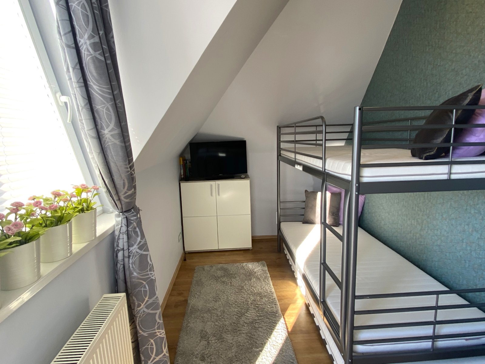(AAA) Wohnung mit Balkon im beliebten ungarischen Badeort (KK0309)