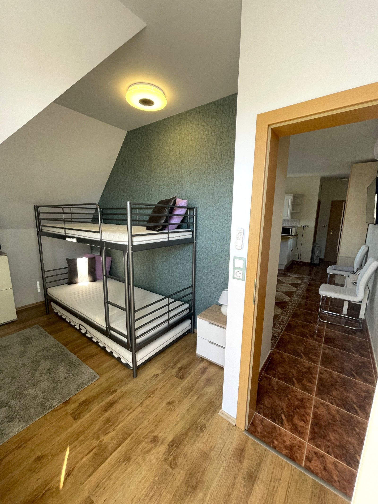 (AAA) Wohnung mit Balkon im beliebten ungarischen Badeort (KK0309)