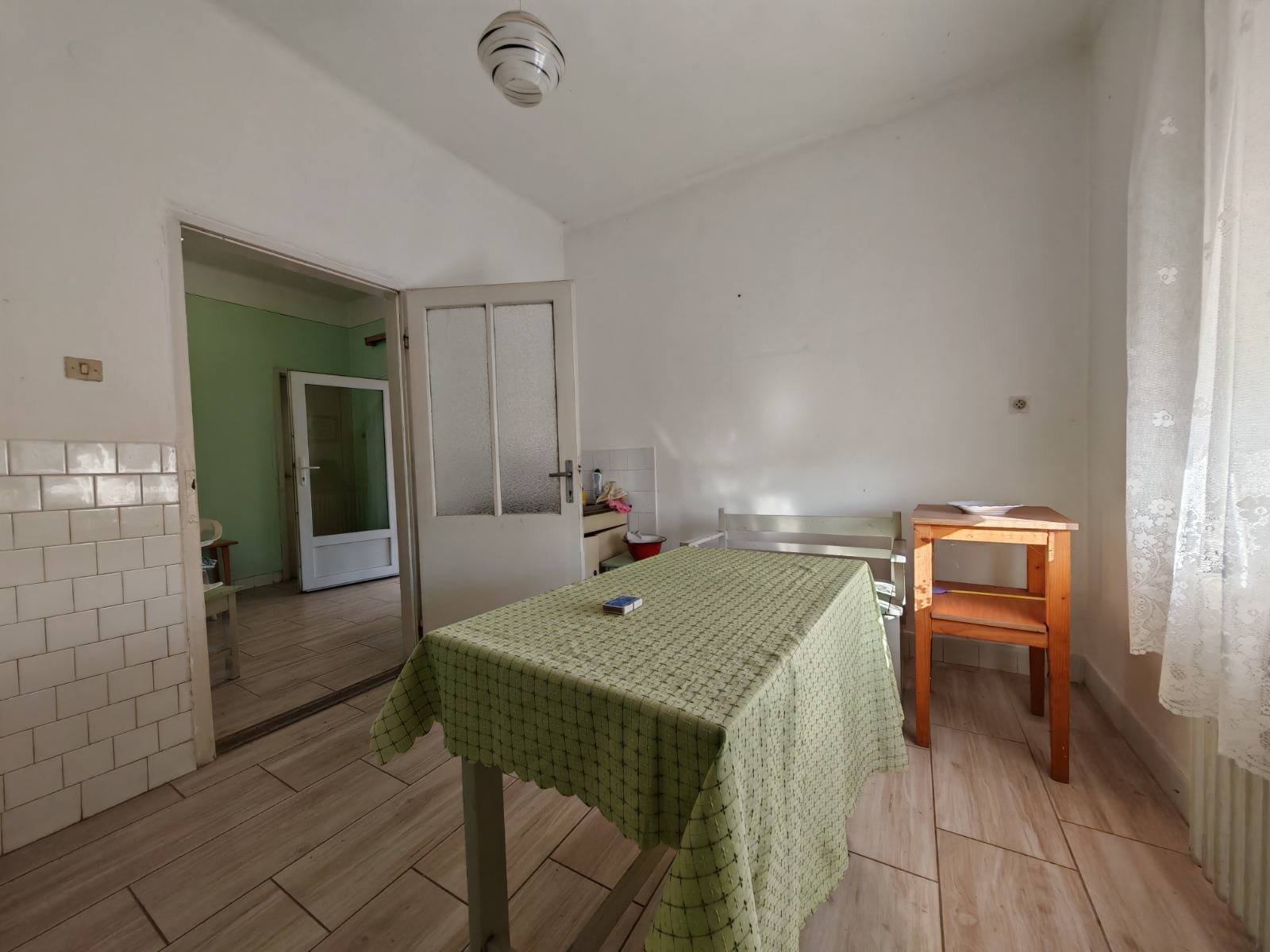 (BAA) Gemütliches Landhaus mit großem Grundstück in ruhiger Lage (KK1100)