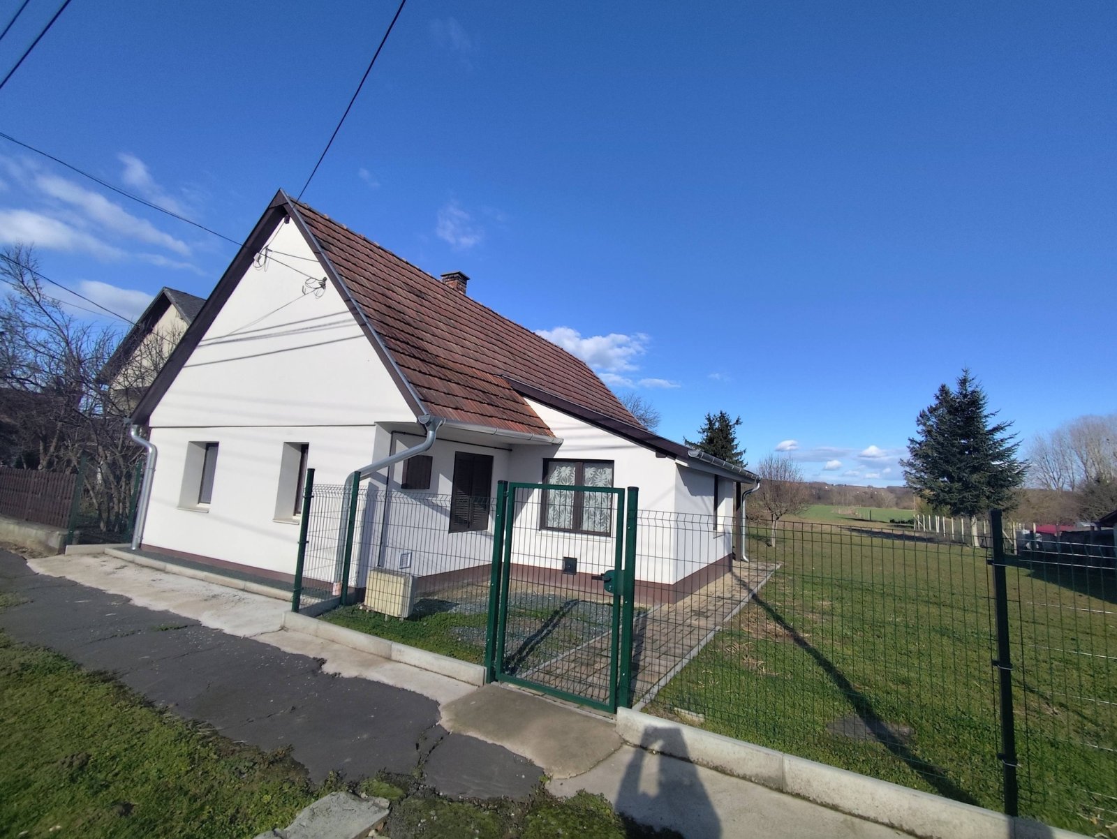 (ABA) Renoviertes Einfamilienhaus in ruhiger, naturnaher Lage