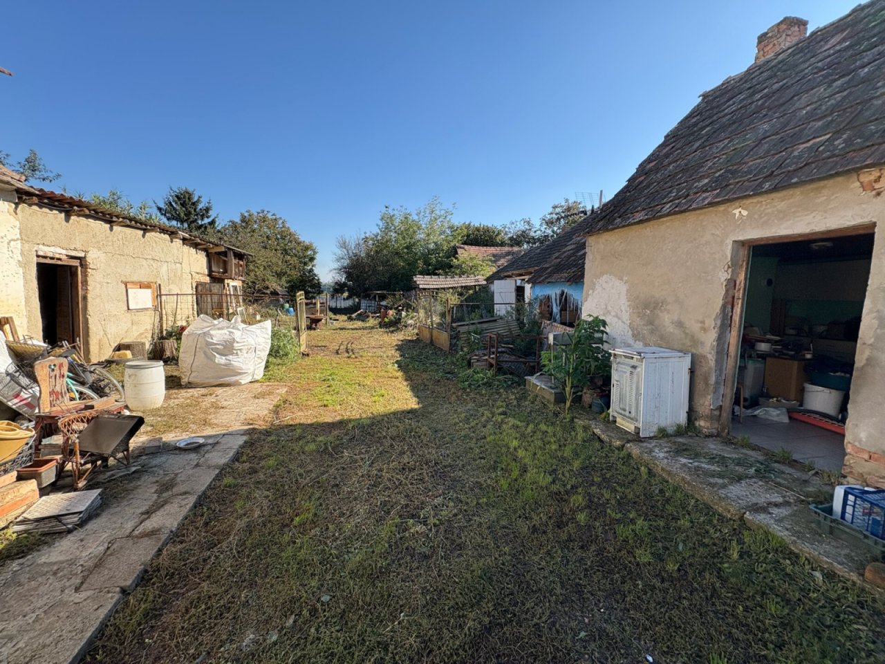 (BBA) Sanierungsbedürftiges  Haus in ruhiger Umgebung (KK0800)