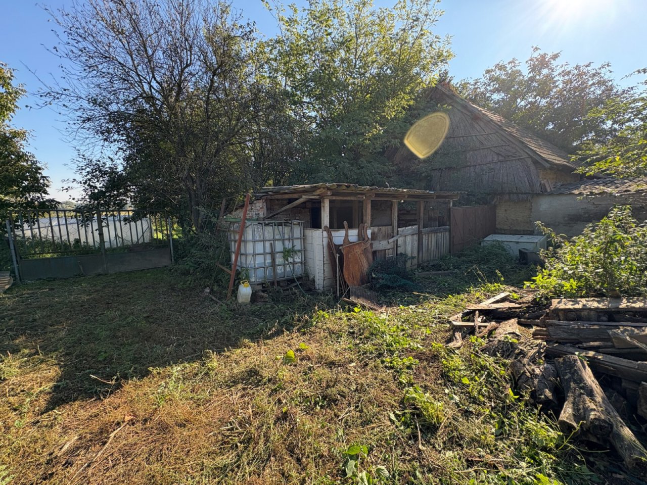 (BBA) Sanierungsbedürftiges  Haus in ruhiger Umgebung (KK0800)