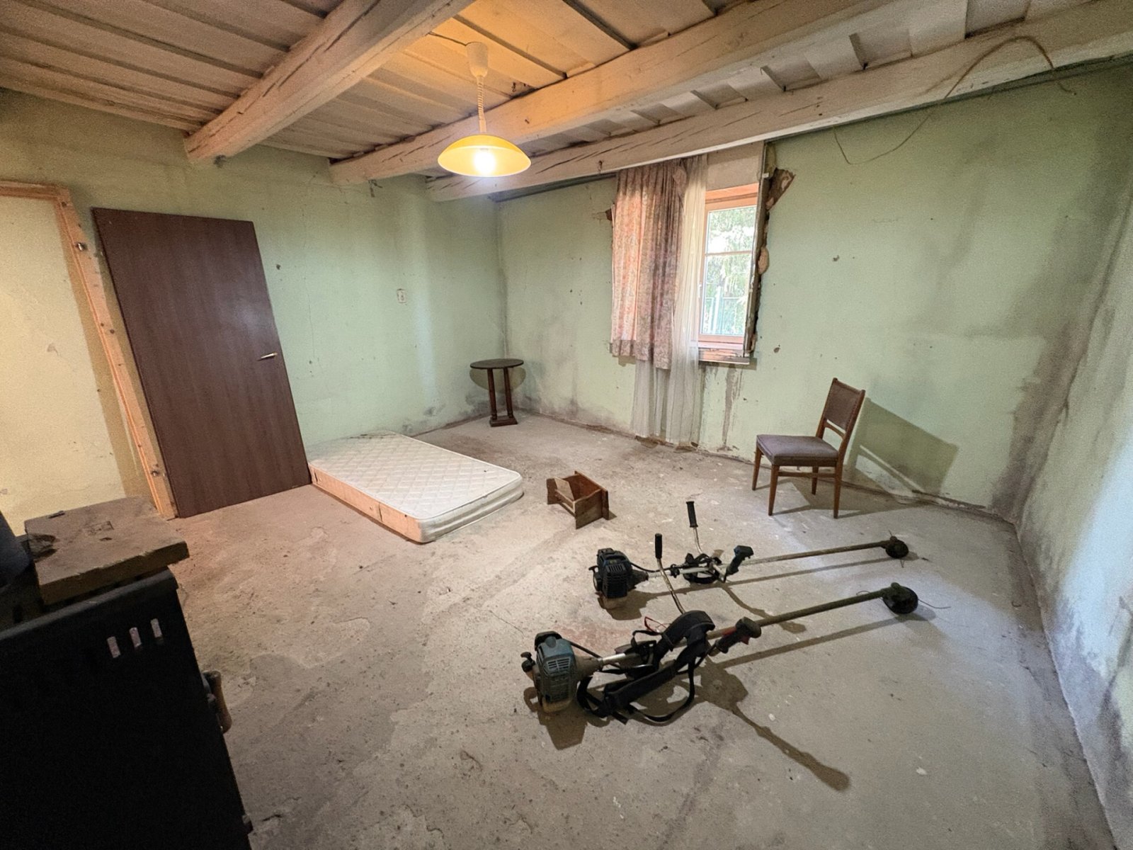 (BBA) Sanierungsbedürftiges Haus in ruhiger Umgebung (KK0800)
