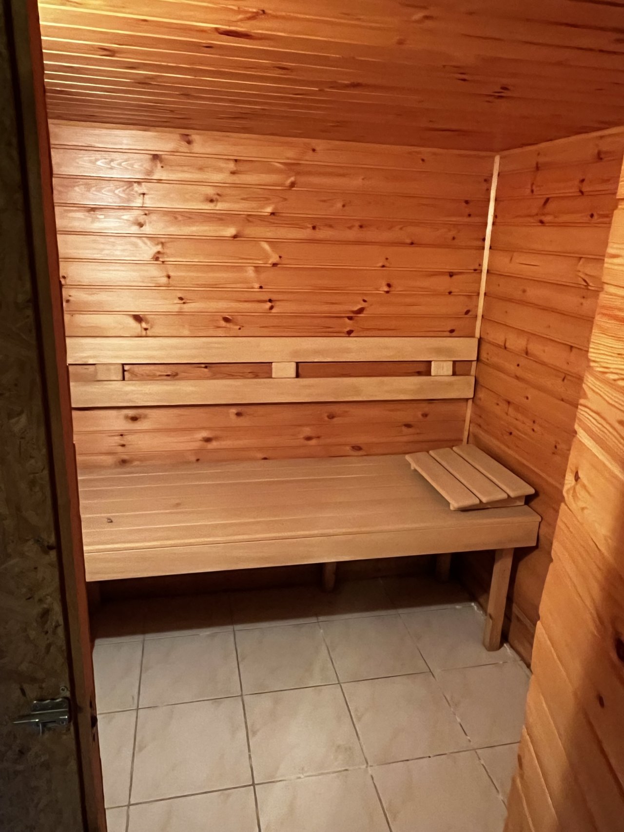 (ABA) Einfamilienhaus / Existenz  mit vielfältigen Nutzungsmöglichkeiten im schönen Tapolca (KK2208)