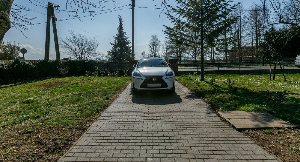 (AAA) Anspruchsvoll renovierte Doppelhaushälfte mit Balaton-Panorama