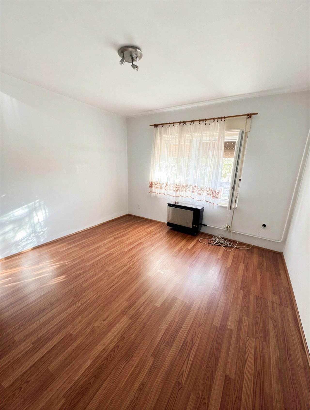 (ABA) Renovierungsbedürftiges  Haus in ruhiger Umgebung (BB6298)
