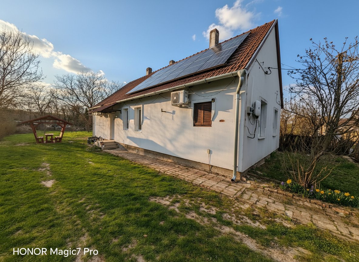 (BAA) Renoviertes Einfamilienhaus in ruhiger, naturnaher Lage