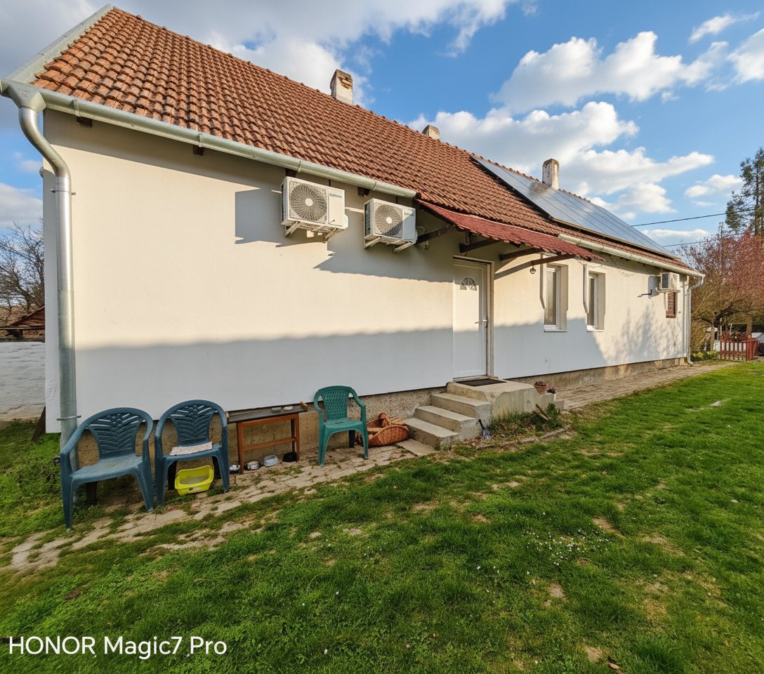 (BAA) Renoviertes Einfamilienhaus in ruhiger, naturnaher Lage