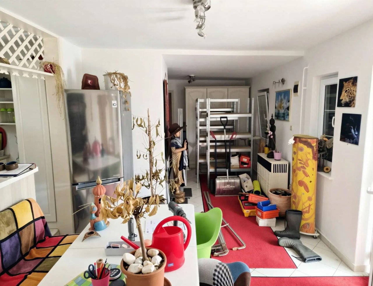 Teilsaniertes Einfamilienhaus in ruhiger Lage (DW82361)