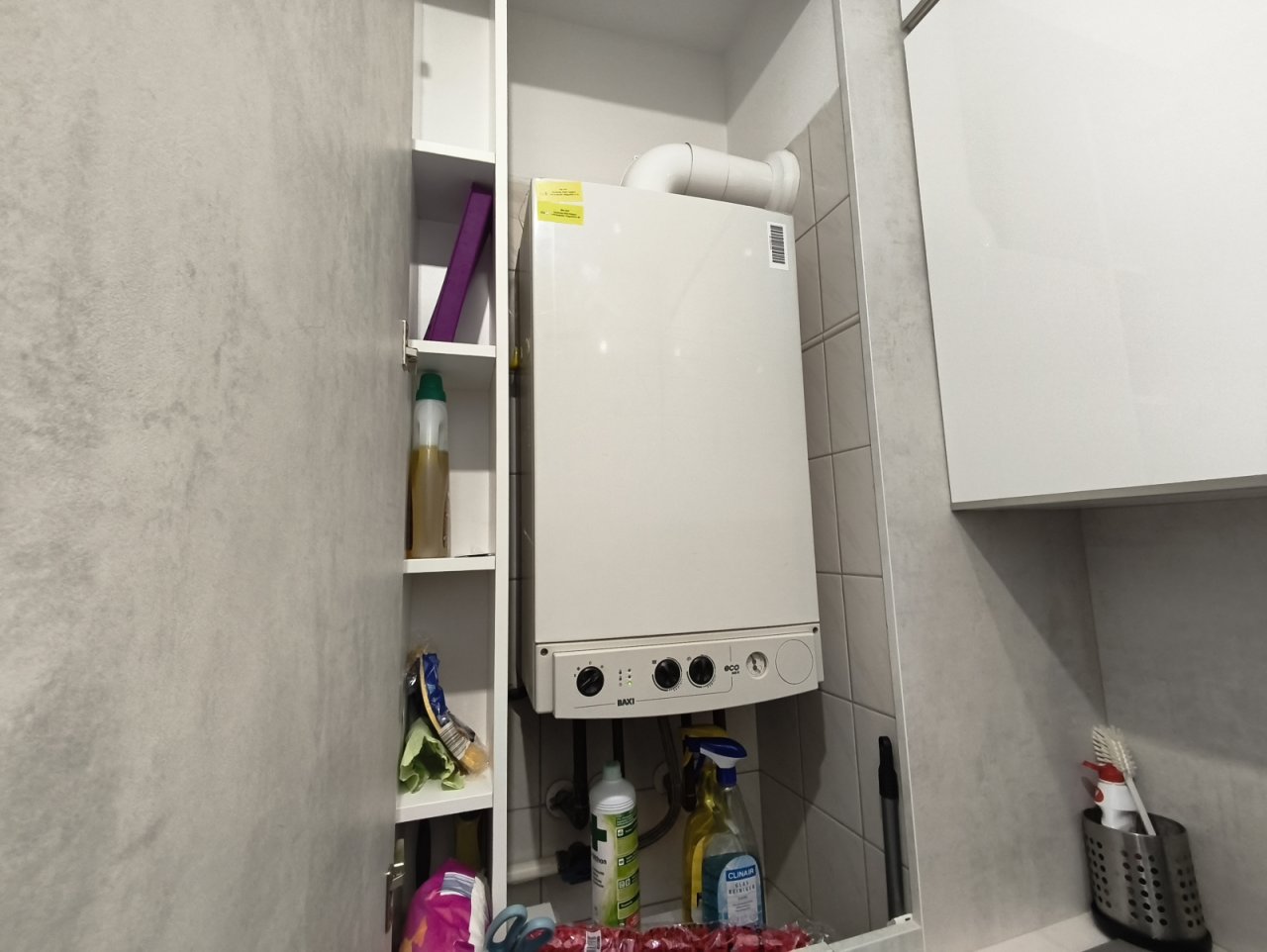 (AAA) Möbeliertes Appartement im Zentrum  mit Tiefgaragenplatz (KK0410)
