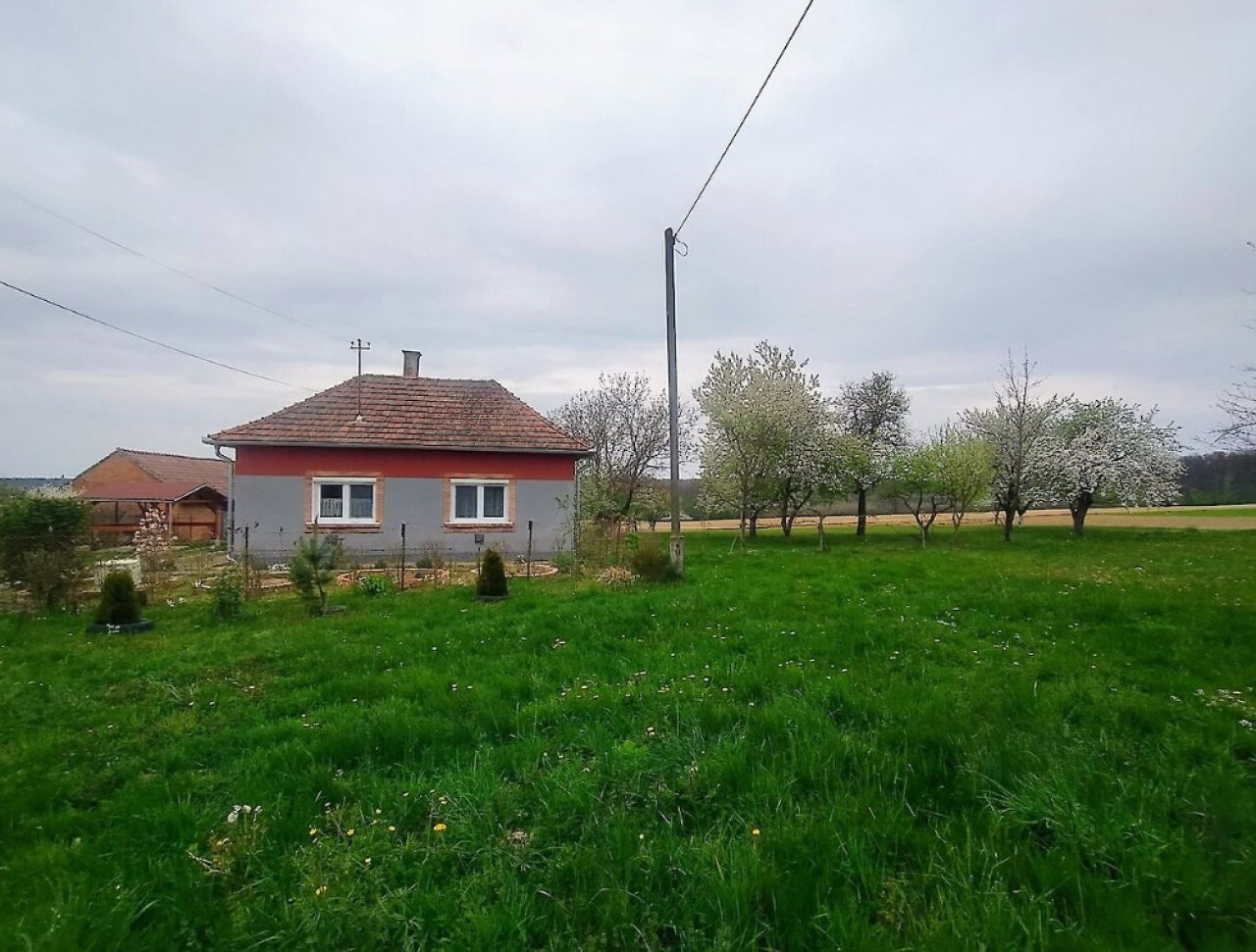 Familienhaus in ruhiger Gegend von Westungarn (RV0415)