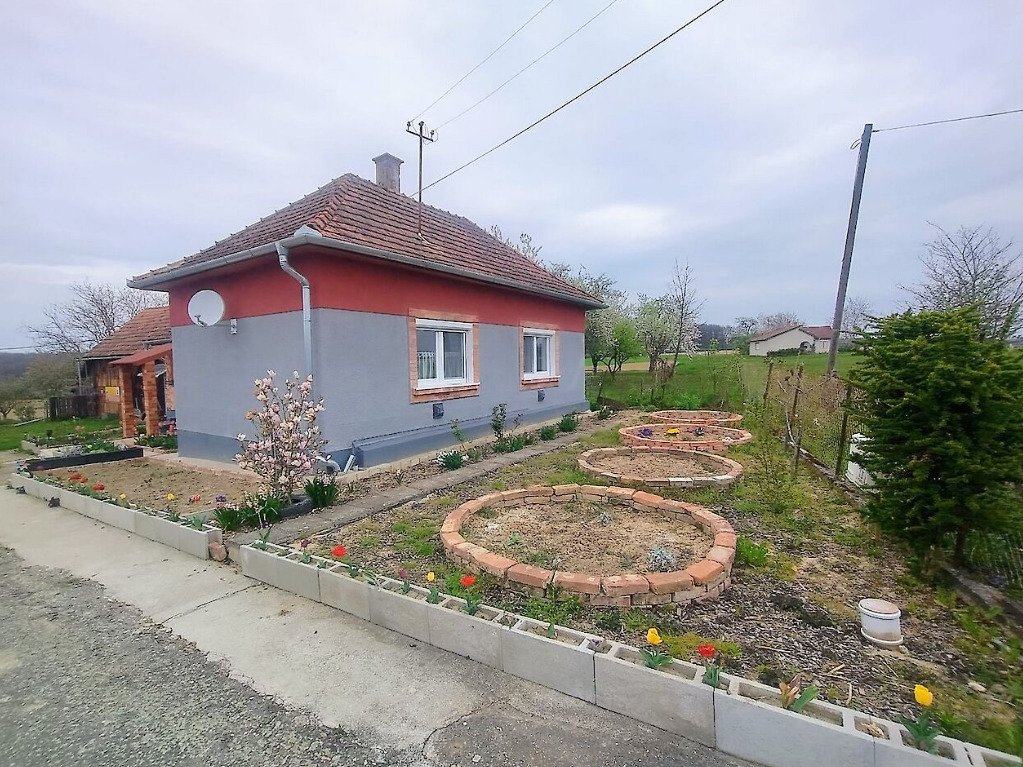 Familienhaus in ruhiger Gegend von Westungarn (RV0415)
