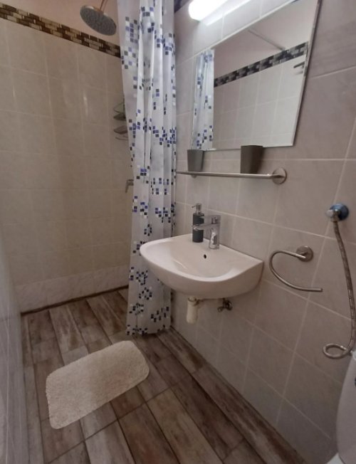 (ABA) Apartmenthaus mit 8 Einheiten in zentraler Lage des weltberühmten Kurbades Héviz (KE08)