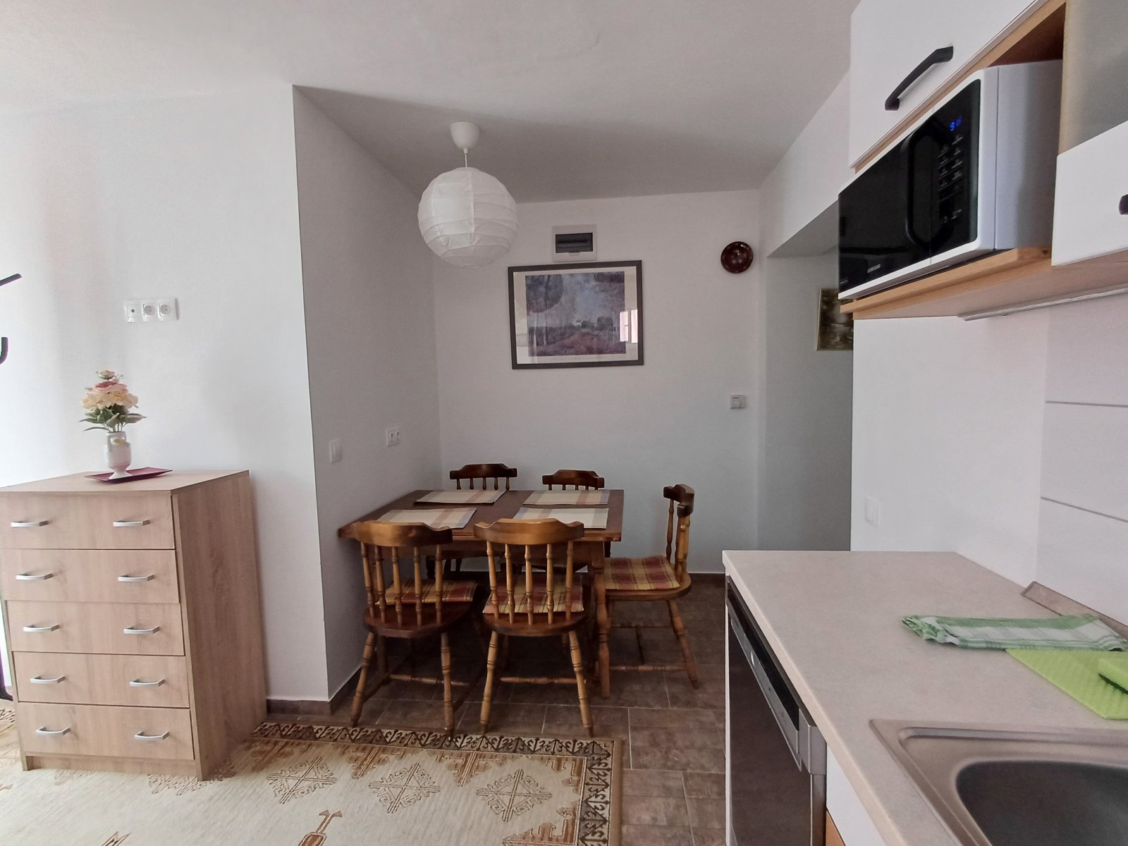 (ABA) Apartmenthaus mit 8 Einheiten in zentraler Lage des weltberühmten Kurbades Héviz (KE08)
