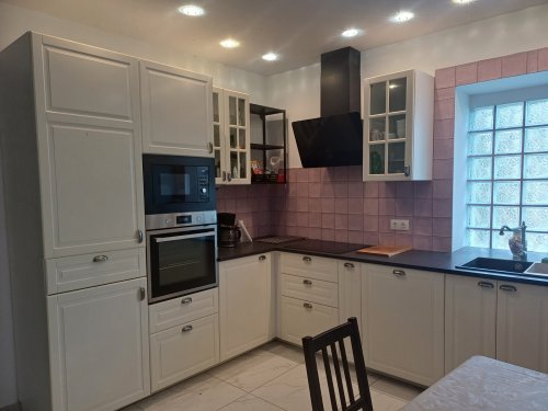(ABA) Apartmenthaus mit 8 Einheiten in zentraler Lage des weltberühmten Kurbades Héviz (KE08)