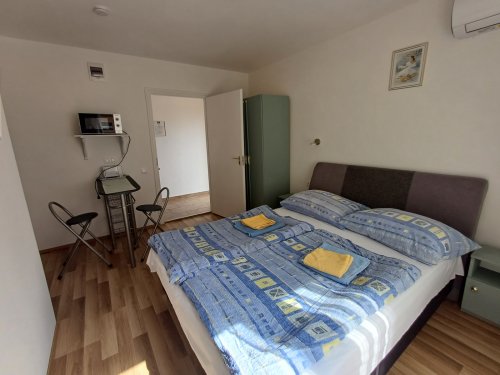 (ABA) Apartmenthaus mit 8 Einheiten in zentraler Lage des weltberühmten Kurbades Héviz (KE08)