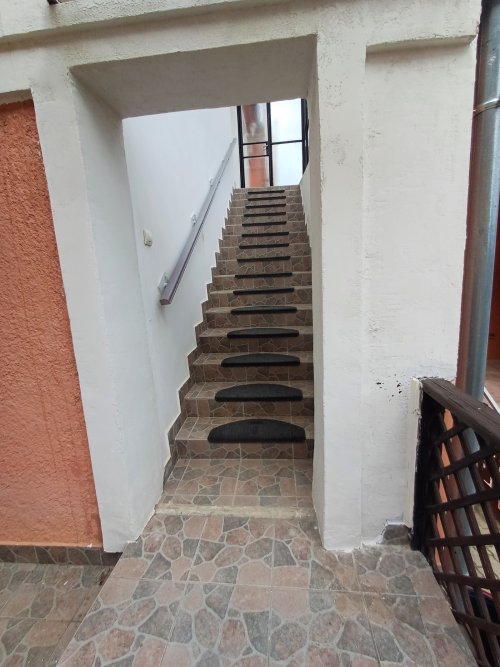 (ABA) Apartmenthaus mit 8 Einheiten in zentraler Lage des weltberühmten Kurbades Héviz (KE08)