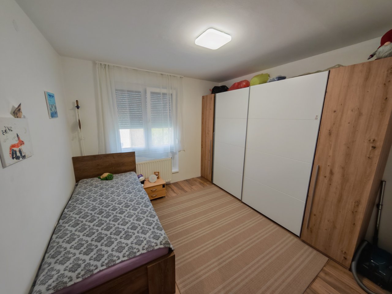 Renovierte Wohnung ab sofort bezugsfertig (BB1195)