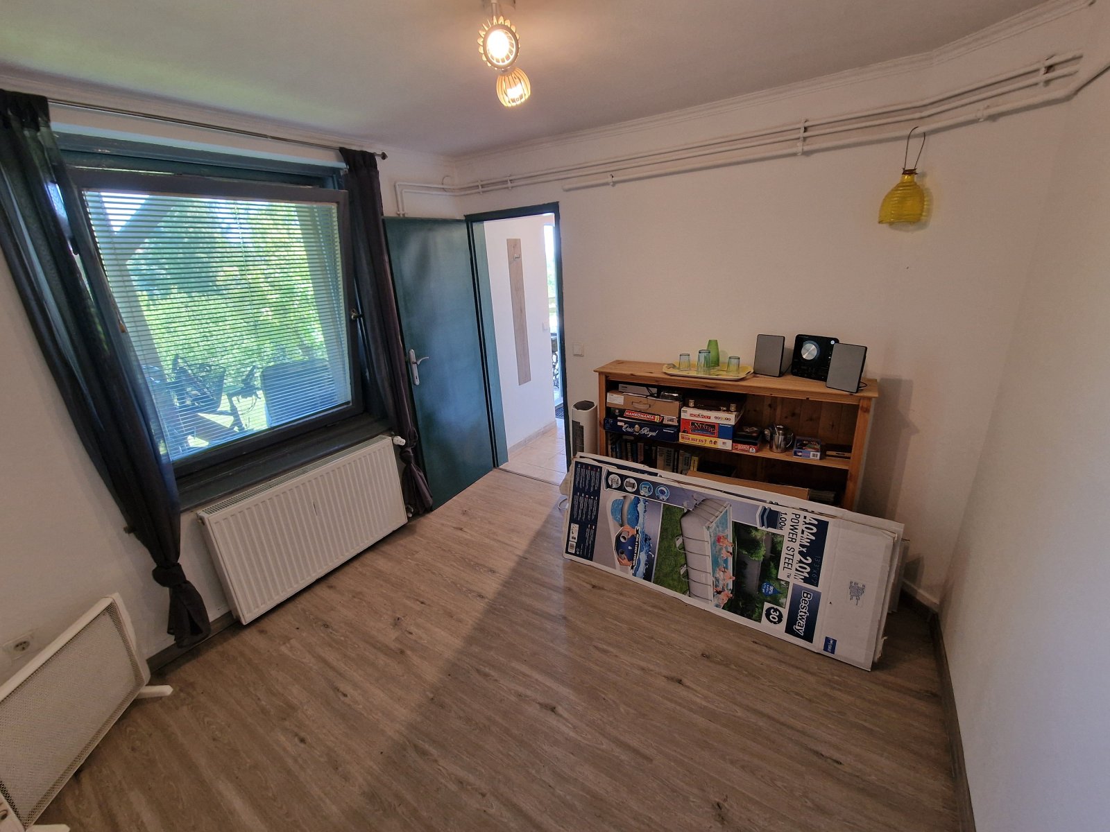 (AAA) Gemütlich, ruhig, professionell saniert, mit Gäste-Apartment am Balaton (CM104-2) — Living room apartment