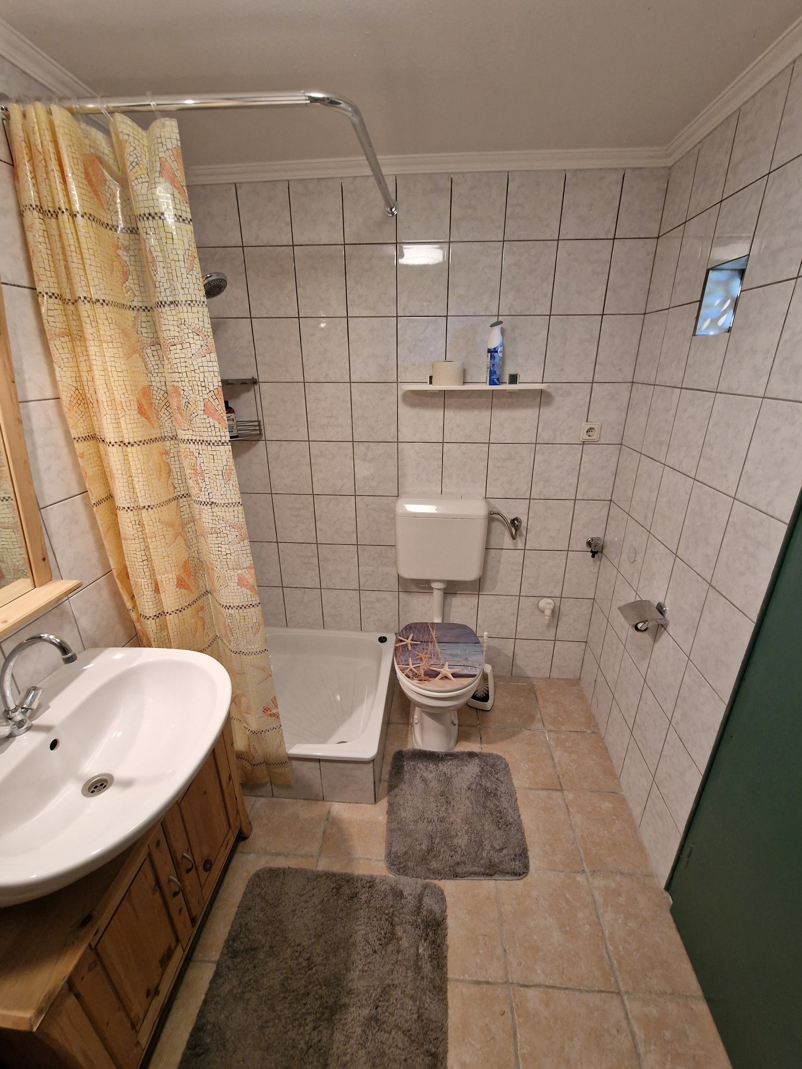 (AAA) Gemütlich, ruhig, professionell saniert, mit Gäste-Apartment am Balaton (CM104-2)
