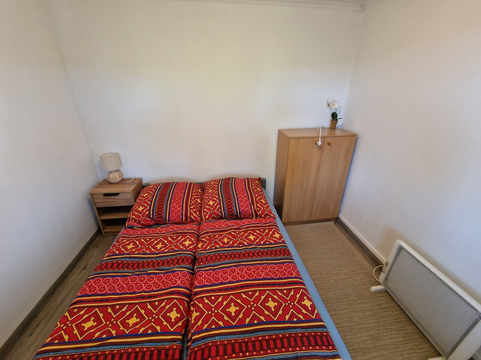 (AAA) Gemütlich, ruhig, professionell saniert, mit Gäste-Apartment am Balaton (CM104-2)