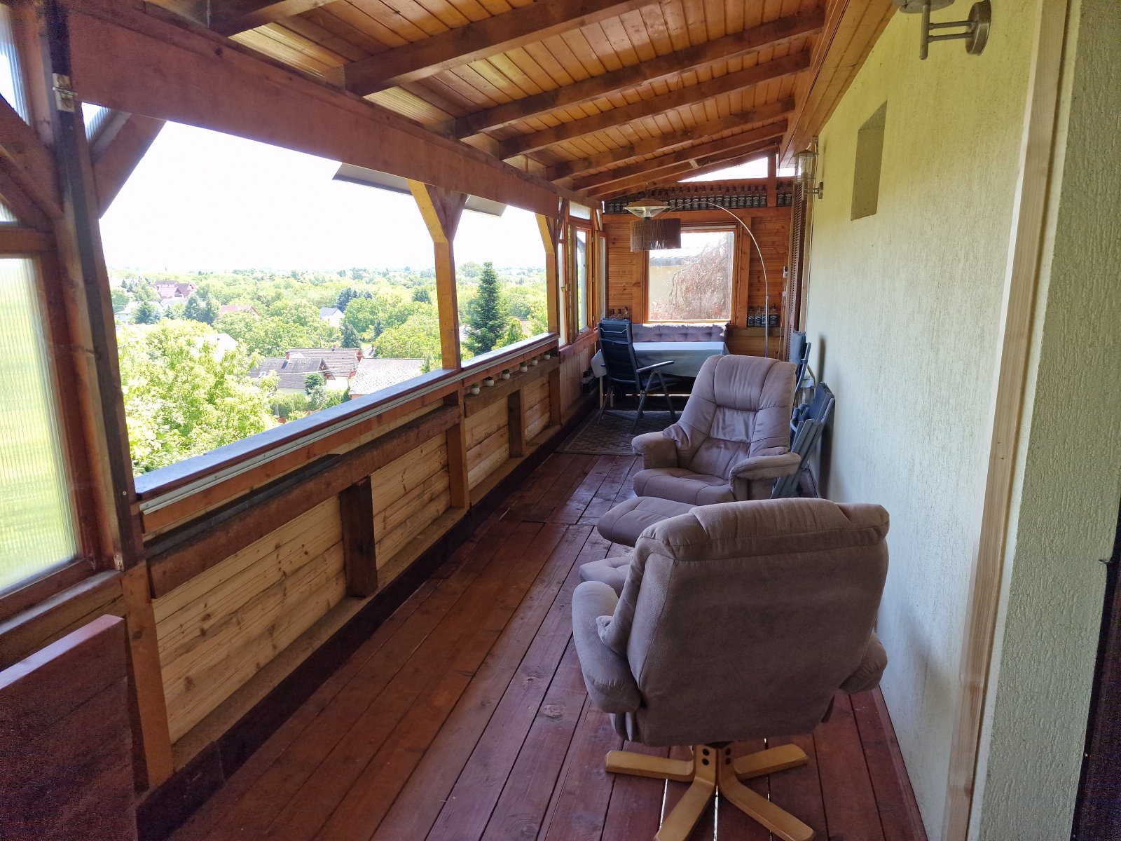 (AAA) Gemütlich, ruhig, professionell saniert, mit Gäste-Apartment am Balaton (CM104-2)