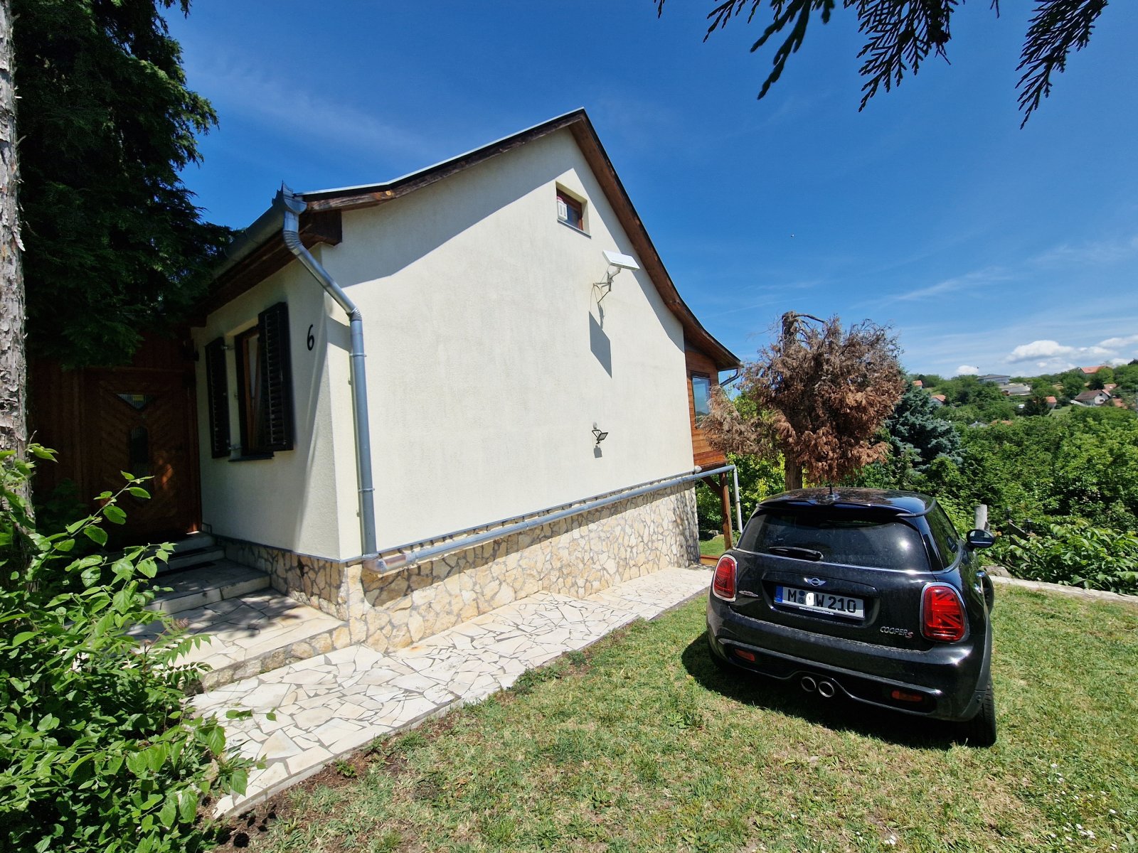 (AAA) Gemütlich, ruhig, professionell saniert, mit Gäste-Apartment am Balaton (CM104-2)