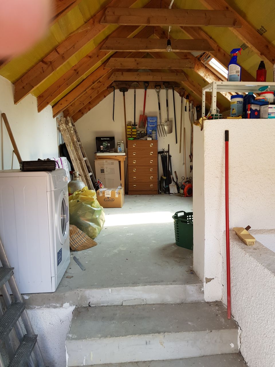 (AAA) Großes Anwesen mit viel Platz auch für eine Senioren-Wohngemeinschaft am Rande von Héviz (HCMI44-4)