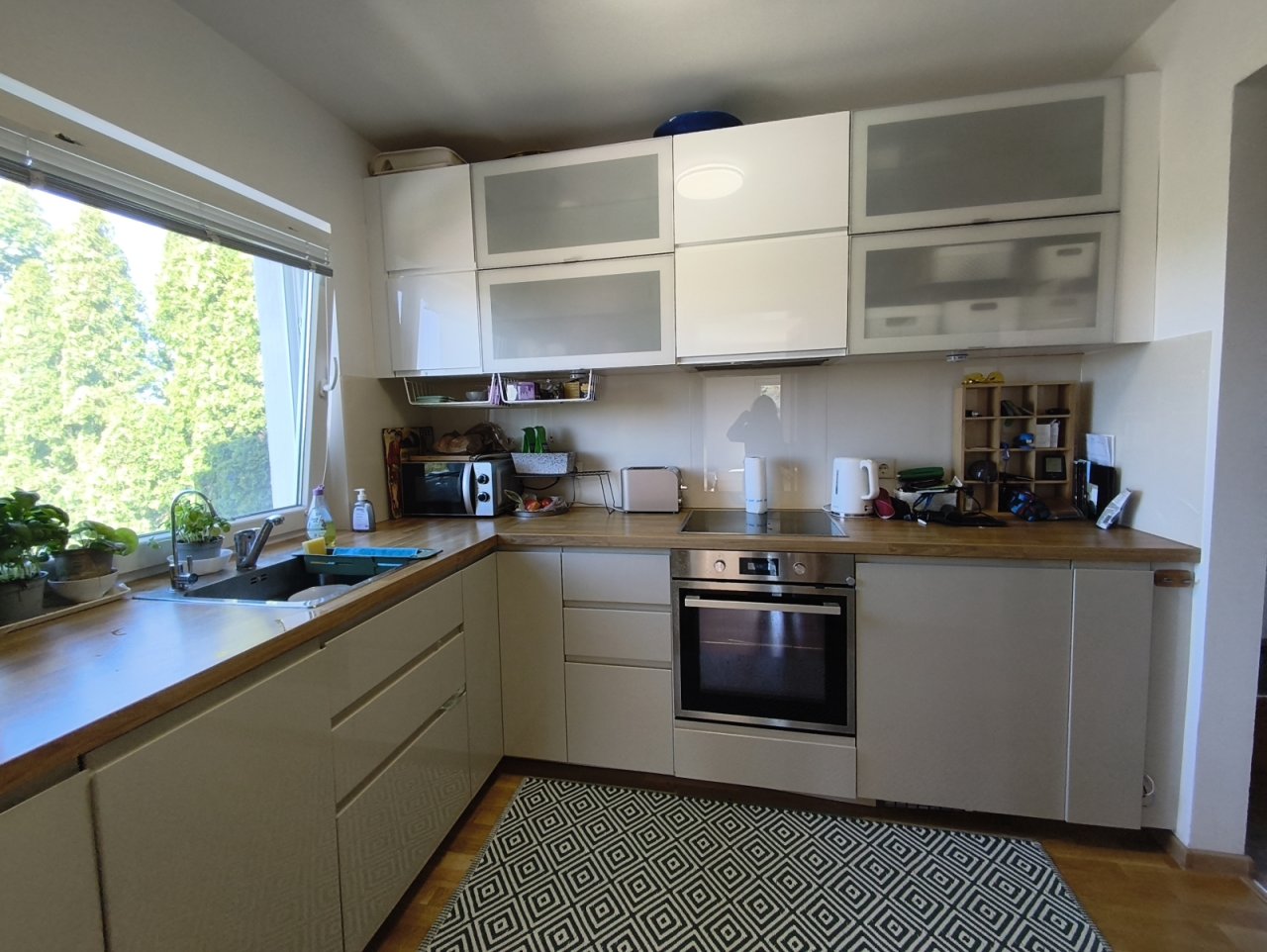 (AAA) Familienhaus mit parkähnlichem Grundstück in außergewöhnlich guter Lage (KK1704-M)