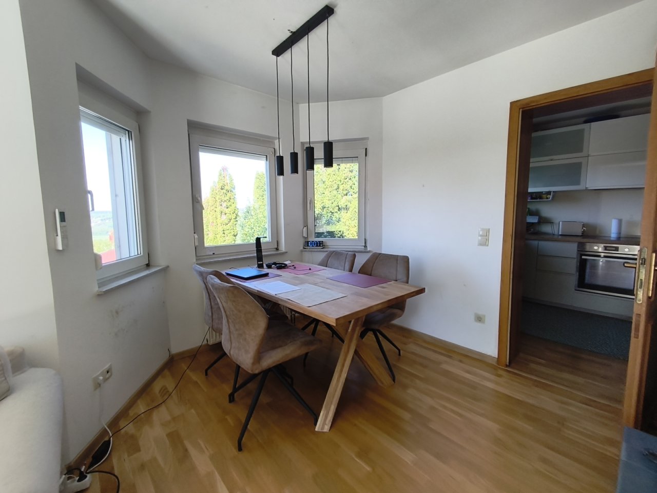 (AAA) Familienhaus mit parkähnlichem Grundstück in außergewöhnlich guter Lage (KK1704-M)