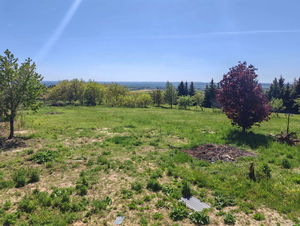(ABA) Doppel-Grundstück mit Balatonblick & großem Wohnhaus (CM0445)