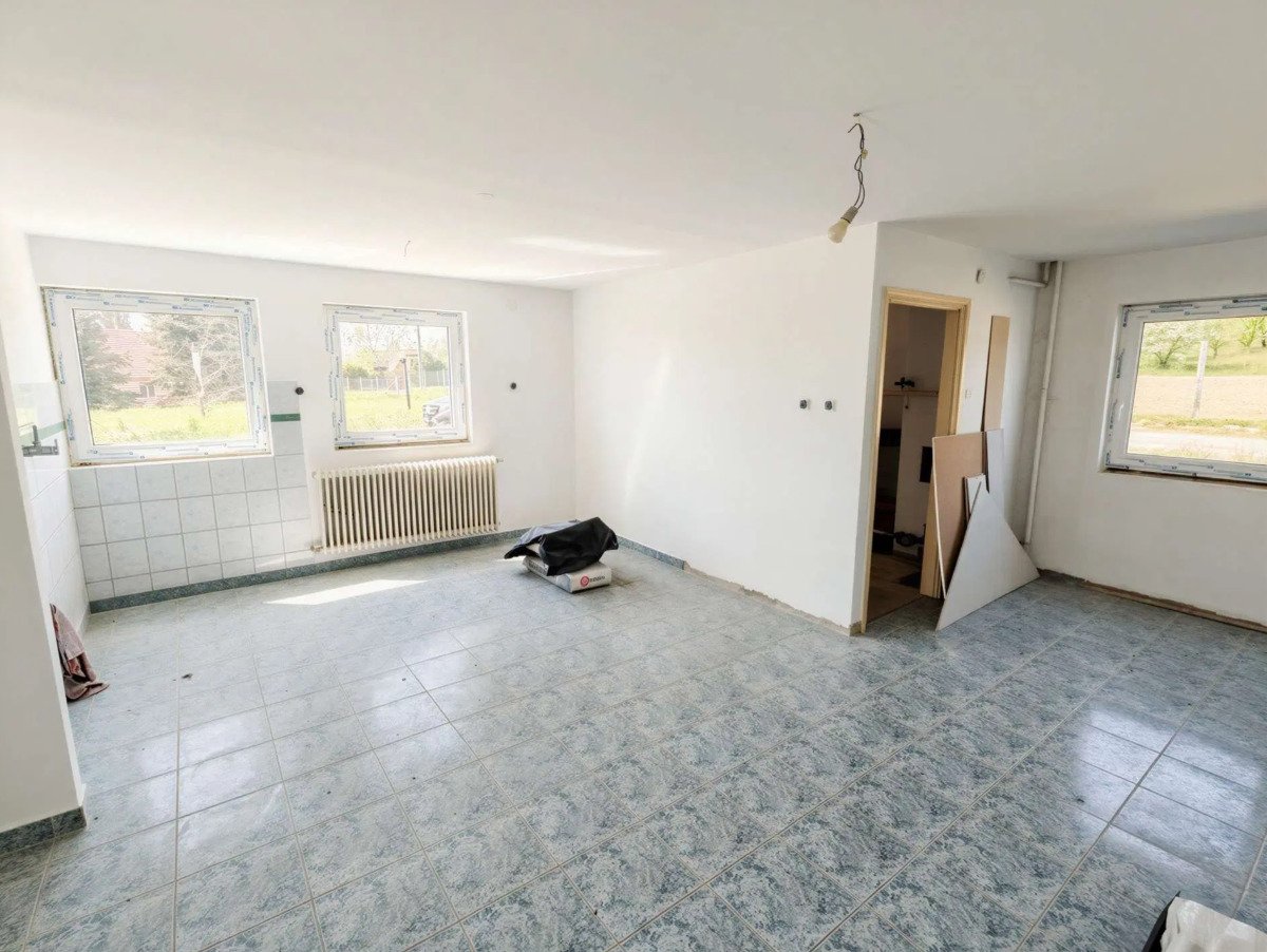 (ABA) Doppel-Grundstück mit Balatonblick & großem Wohnhaus (CM0445)