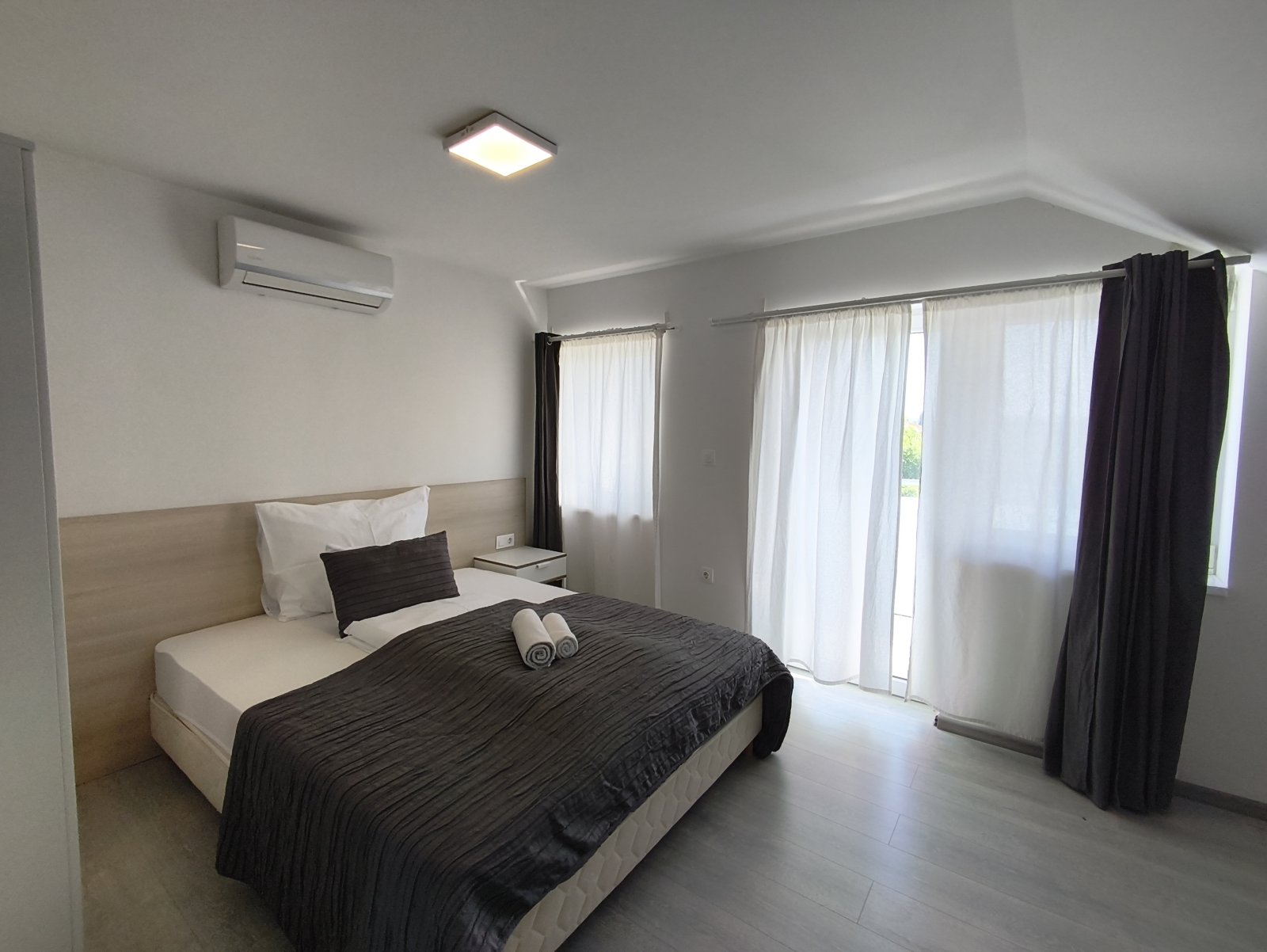 Möbliertes Apartment zur Langzeitmiete (KK0427-M)