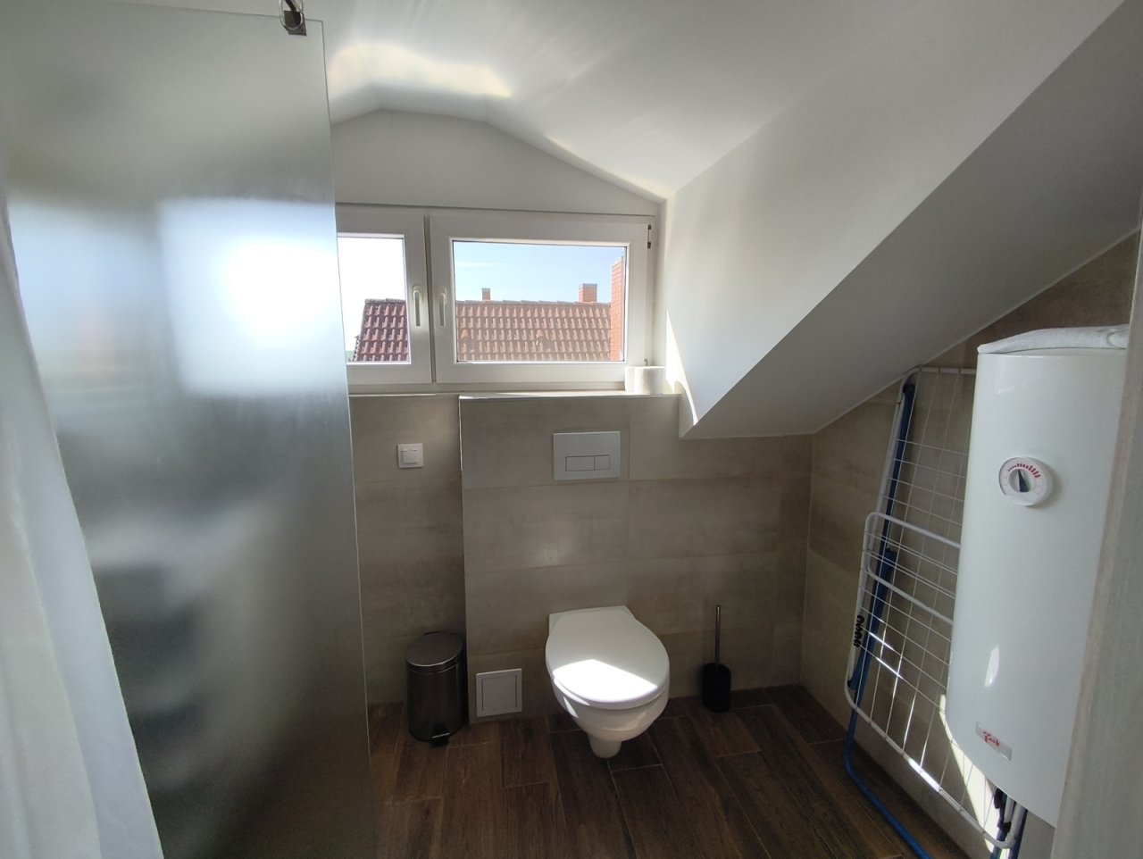 Möbliertes Apartment zur Langzeitmiete (KK0427-M)